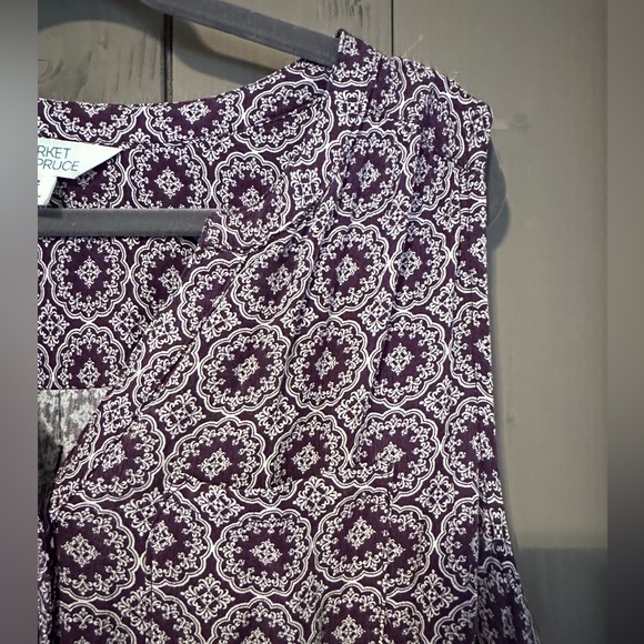 Market & Spruce Purple sleeveless shirt. - Picture 3 of 6